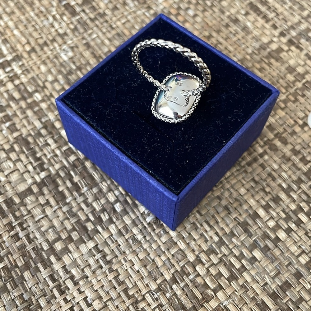 Swarovski Ring - Picture 11 of 12